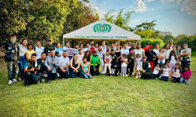La Policía Nacional lideró feria de prevención en la vereda San Bernardino, Popayán con el apoyo de entidades locales