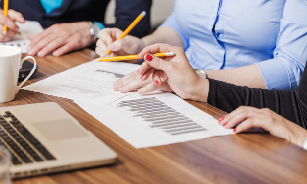 Detalles de artículos aprobados de la reforma laboral y que establecen un salario mínimo para aprendices Sena