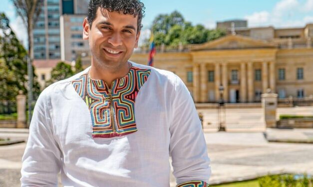 David Racero se convierte en otro lastre al “cambio” de la izquierda