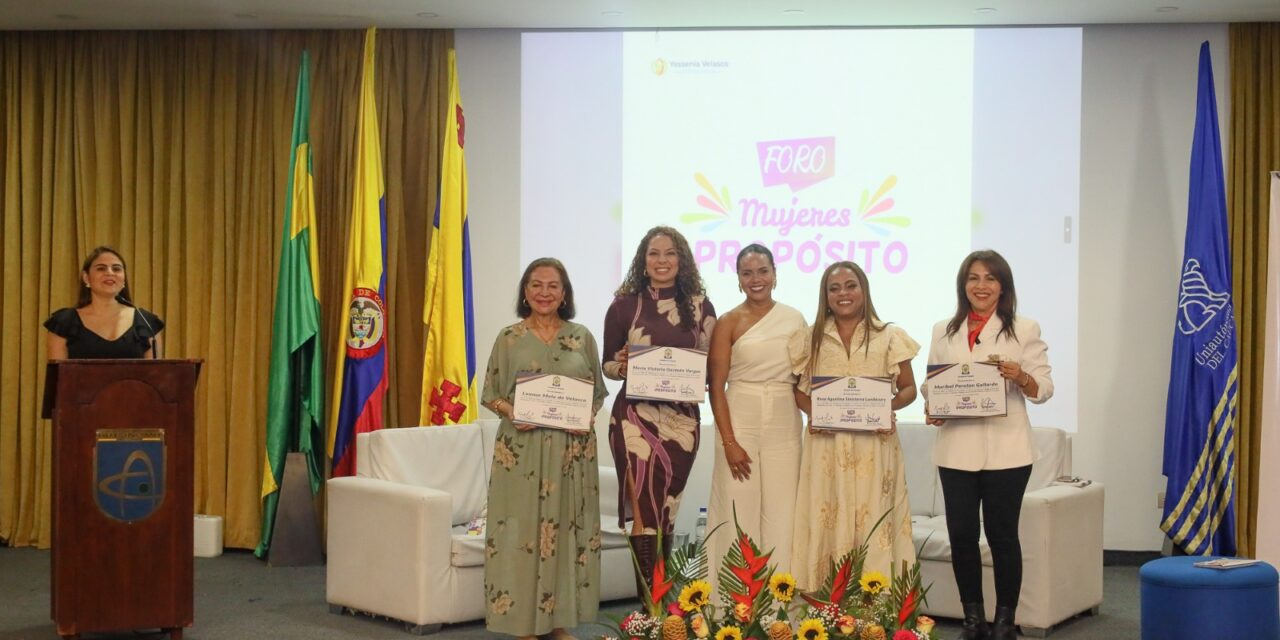 Foro en Popayán promueve el empoderamiento femenino