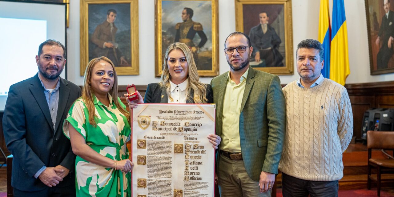 Concejo Municipal de Popayán entrega reconocimiento a gerente de EMTEL