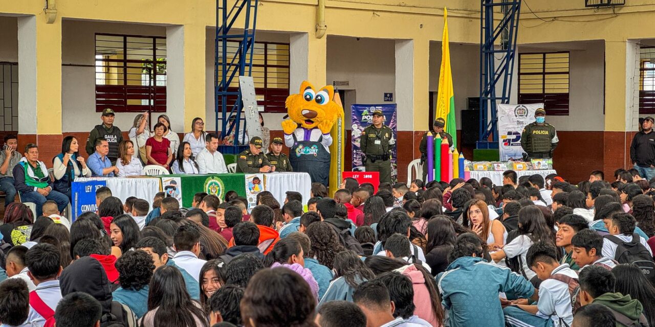 Policía nacional y alcaldía de Popayán lanzan la campaña “regreso a clases, tu morral, tus sueños”.