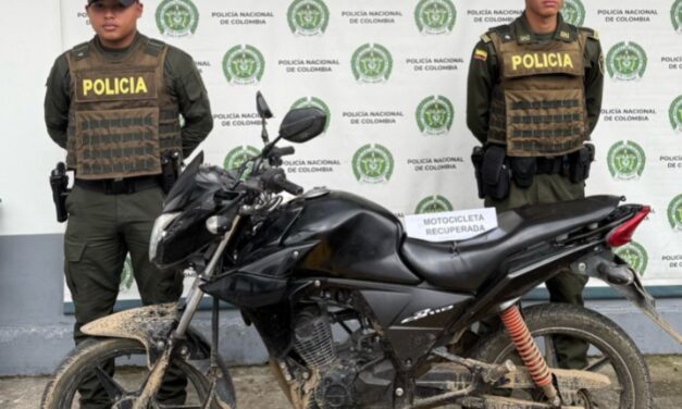 Varias motocicletas y un vehículo recuperados en operativos de control policial en el Cauca