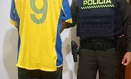 Intimidó a un líder comunal con un arma blanca y terminó aprehendido por la policía en Popayán