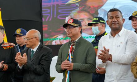 Presidente Petro dice que convocará por decreto consulta popular que el Congreso hundió: ‘La Corte decidirá’