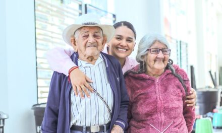 Más de 900 adultos mayores del Cauca fortalecen su bienestar mediante huertas caseras
