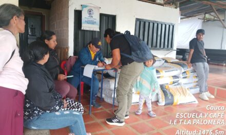 Gobierno del Cauca fortalece educación rural con entrega de fertilizantes a instituciones cafeteras en el marco del proyecto Escuela y Café