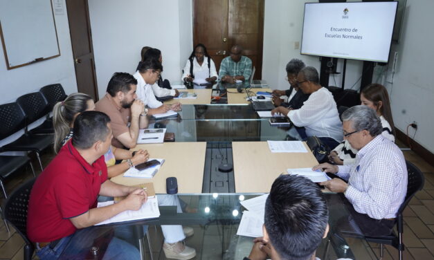 Gobernación del Cauca impulsa fortalecimiento de Escuelas Normales Superiores con encuentro departamental