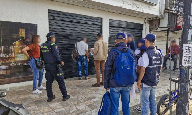 Popayán: cierran establecimientos por venta de licor adulterado y de contrabando