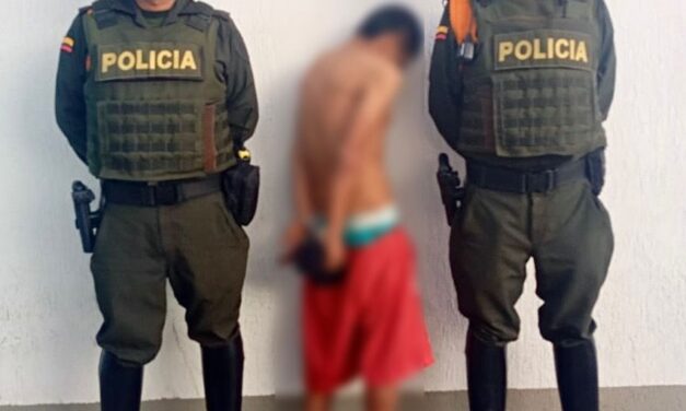 Capturan en Popayán a presunto responsable de dañar un taxi en vía pública