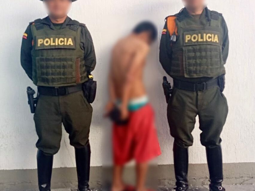 Capturan en Popayán a presunto responsable de dañar un taxi en vía pública