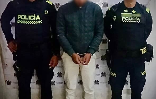 Recuperan motocicleta robada en Popayán gracias a control policial en el barrio La Esmeralda