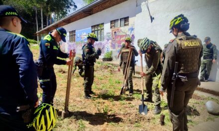 Policía refuerza la seguridad y recuperación de espacios públicos en Popayán con operativos y jornadas comunitarias