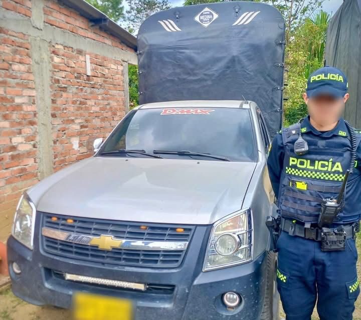 Policía Metropolitana de Popayán recupera vehículos y captura a presuntos responsables de hurto