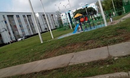 Incendio de cuatro vehículos en el Valle del Ortigal