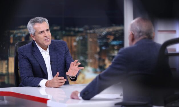 Luis Fernando Velasco implicado en caso UNGRD