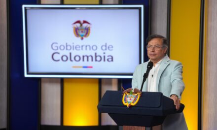 “Pobre no usa gasolina”, frase de Petro desata polémica en reforma tributaria
