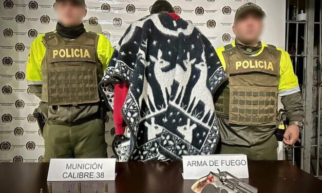 Capturan a hombre armado en Timbío durante operativo policial