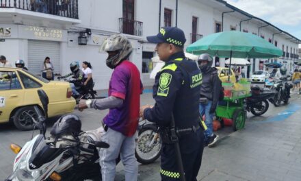 Policía refuerza la seguridad en el Parque Caldas