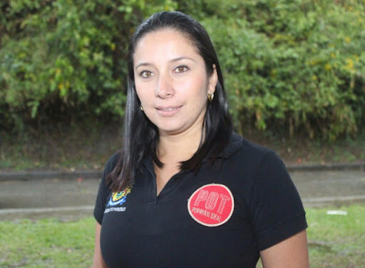 Trayectoria profesional de Yasmín Hurtado