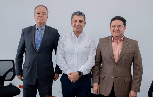 Movilidad Futura S.A.S. posesiona nuevo Asesor Jurídico