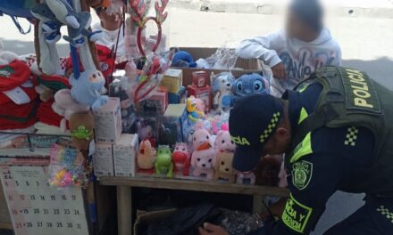 Policía refuerza controles del Escuadrón Antipólvora en el Centro Histórico