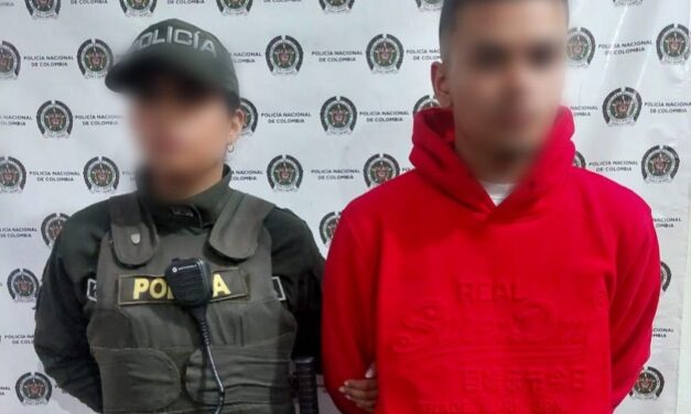 Capturan a joven de 19 años por hurto de motocicleta