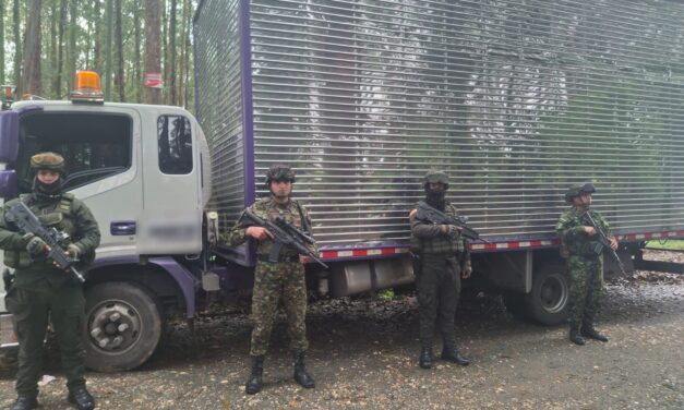 Policía recupera motocicleta y camión hurtados en Popayán