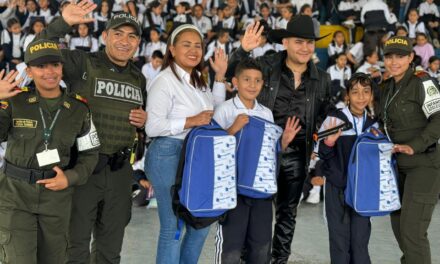 Actividad interinstitucional fortalece el regreso a clases de estudiantes en Popayán