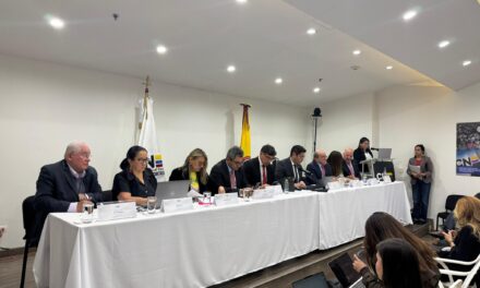 CNE niega consulta a Iván Cepeda y baja listas en Valle y Bogotá