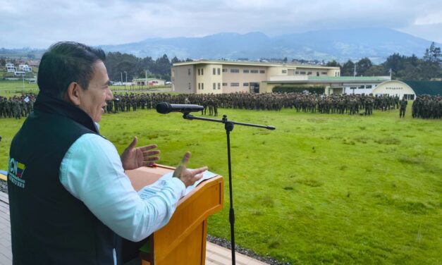 Fuerza Pública se capacita en plataforma Comitium