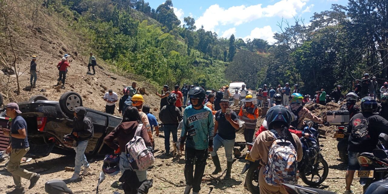 Cuerpo de Bomberos de Popayán recupera 8 cuerpos tras emergencia en Cajibío, Cauca