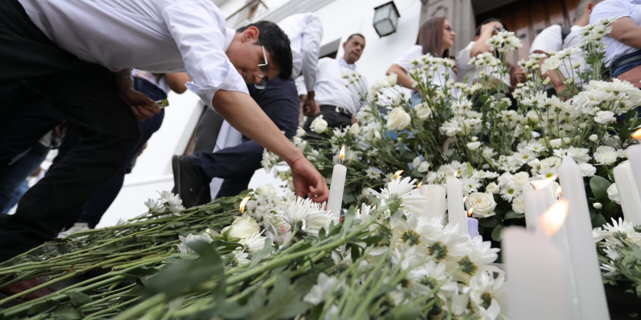 Cauca rinde homenaje a víctimas del atentado del 25 de abril
