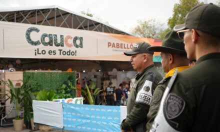 Policía Nacional acompaña durante la Semana Santa