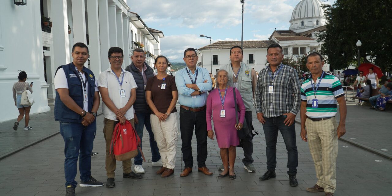 Ediles Popayán recibieron carnets para fortalecer la participación ciudadana