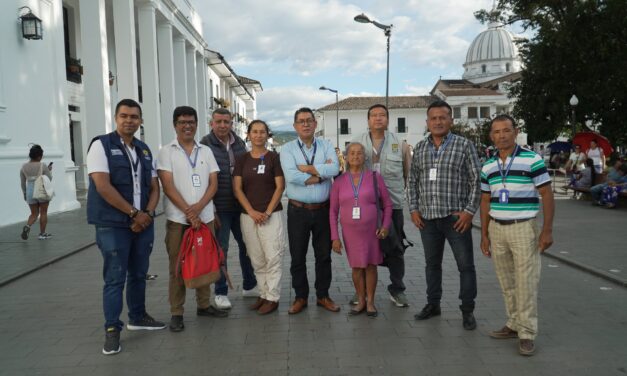 Ediles Popayán recibieron carnets para fortalecer la participación ciudadana