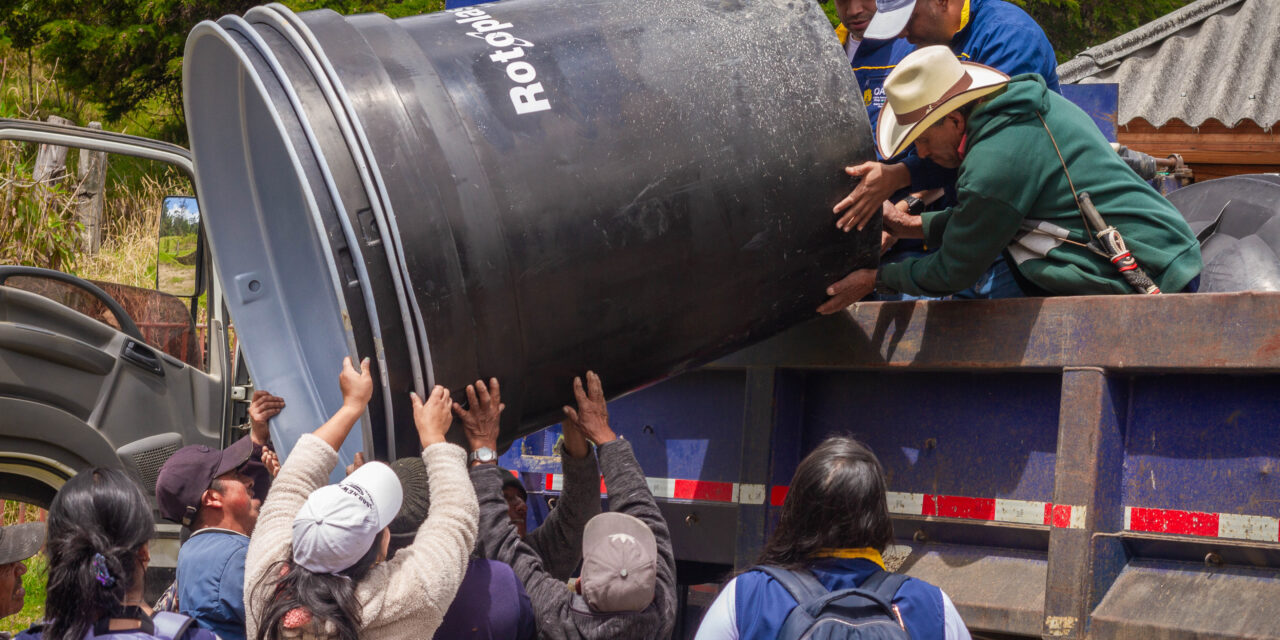 Gobernación del Cauca entrega ayudas a familias afectadas por Volcán Puracé