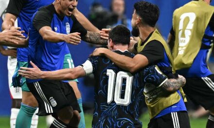 Messi a la Final: Argentina Remonta Heroicamente a Inglaterra y Clasifica al Duelo Decisivo