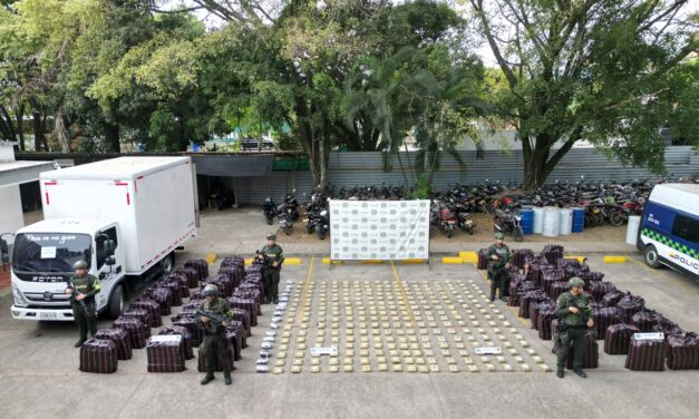 2.000 Detonadores incautados en Patía Cauca: Policía Evita Amenaza en Vía Panamericana