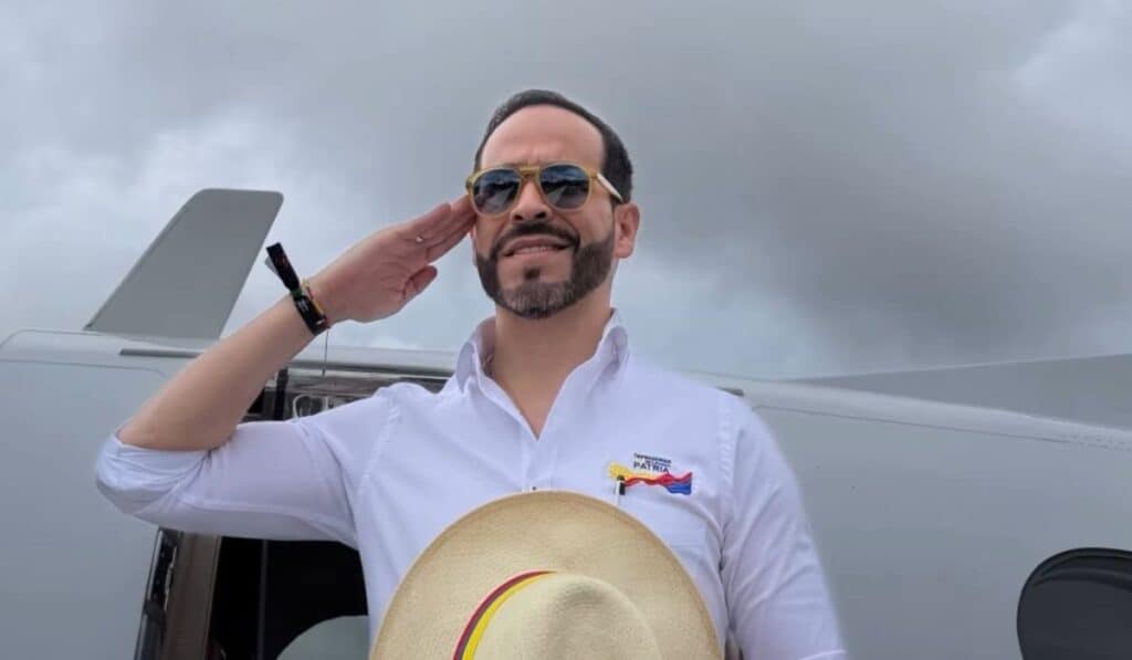 Nacionalidad Abelardo: Polémica por su triple ciudadanía