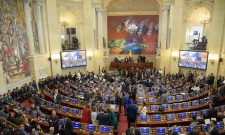 Consejo de Estado frena reducción de salarios a congresistas de Petro