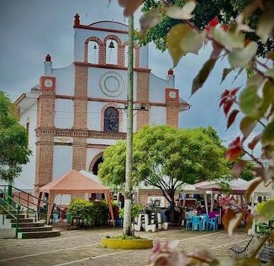 Violencia en Arboleda: enfrentamientos y confinamiento en Mercaderes, Cauca