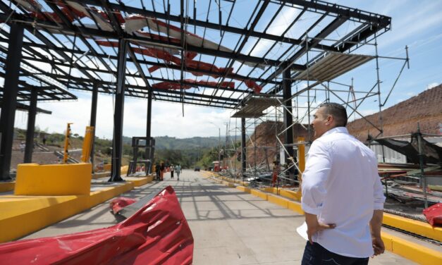 Gobernación del Cauca lidera acciones por alerta del volcán Puracé