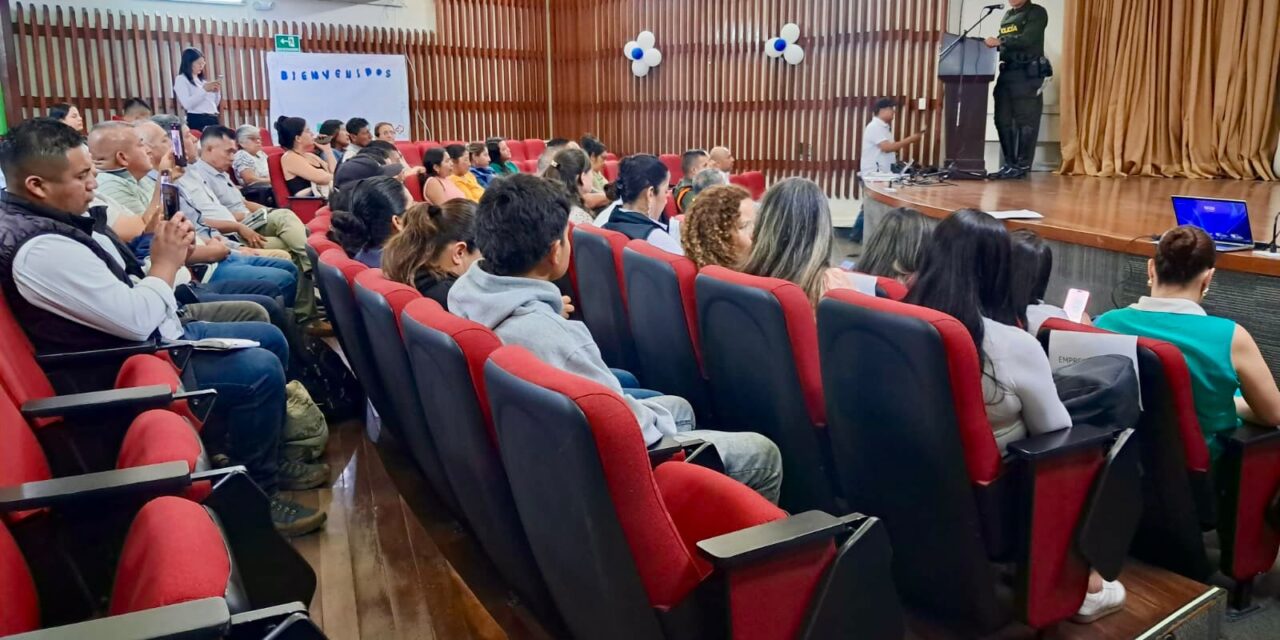 Carabineros impulsan proyectos productivos en el sector rural del Cauca