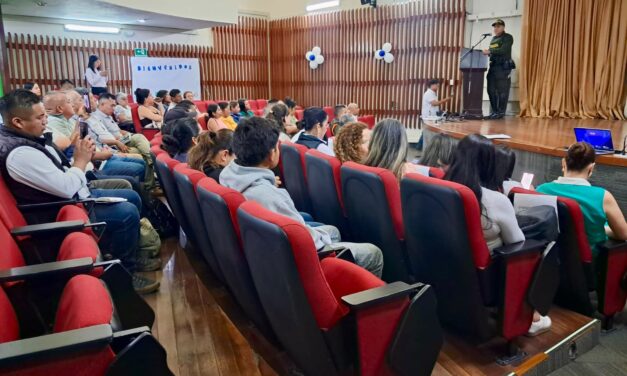 Carabineros impulsan proyectos productivos en el sector rural del Cauca