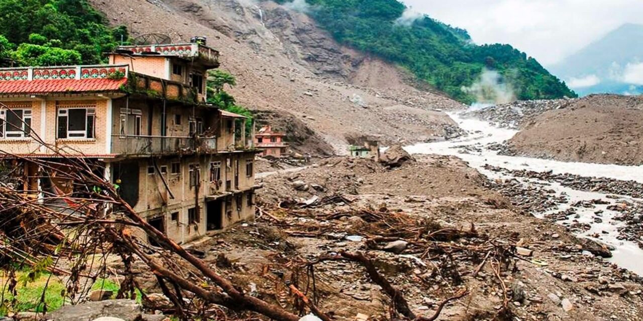 Avalancha Nepal 2026: 160 muertos y cientos de desaparecidos