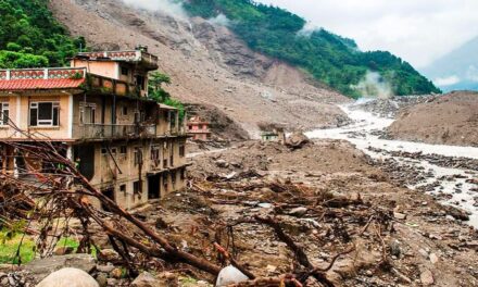 Avalancha Nepal 2026: 160 muertos y cientos de desaparecidos