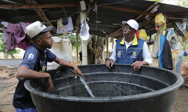 Gobierno del Cauca entrega agua potable en el Patía por sequía