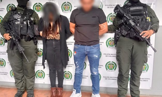 Dos personas capturadas en Cajete con oro y minerales
