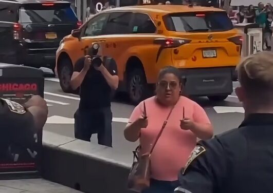 Ataque en Times Square: muere ejecutiva de Bank of America